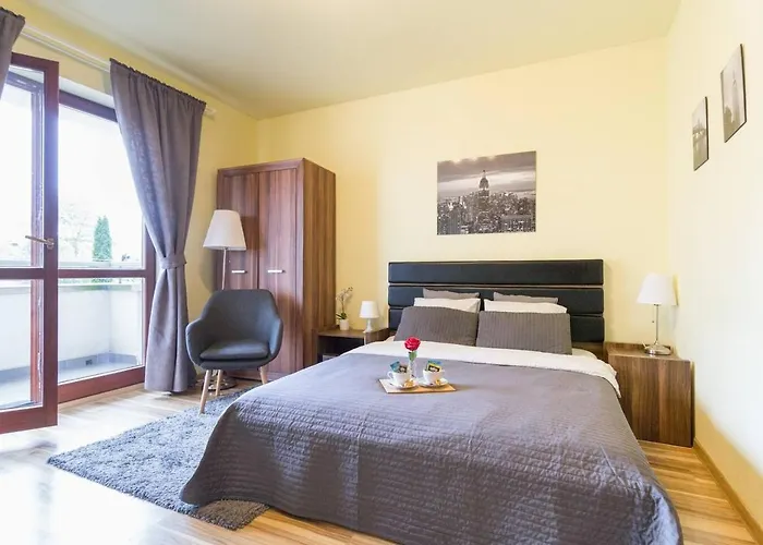 Przytulny Z Parkingiem Blisko Tauron Areny Appartamento